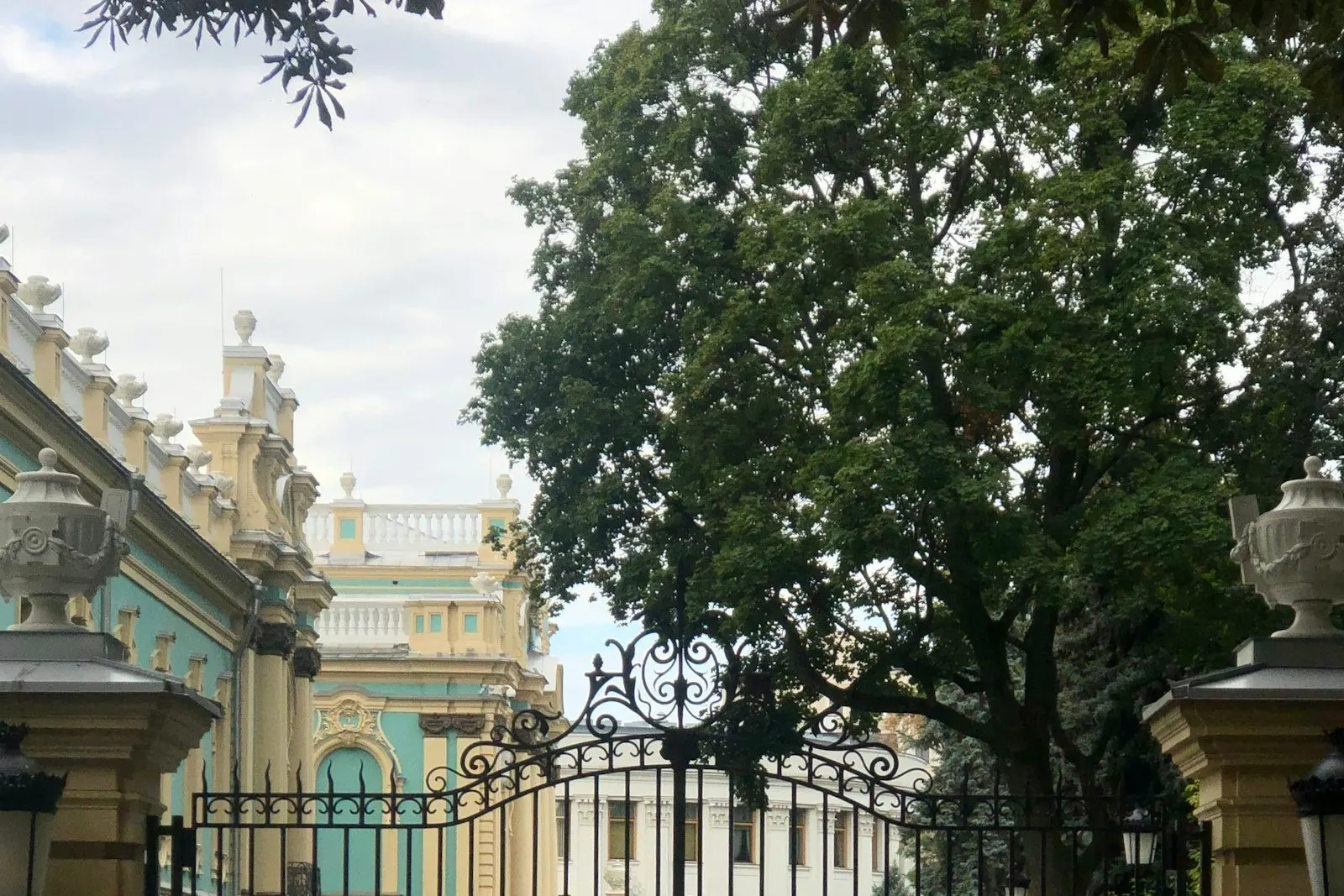 Reja de entrada de una propiedad